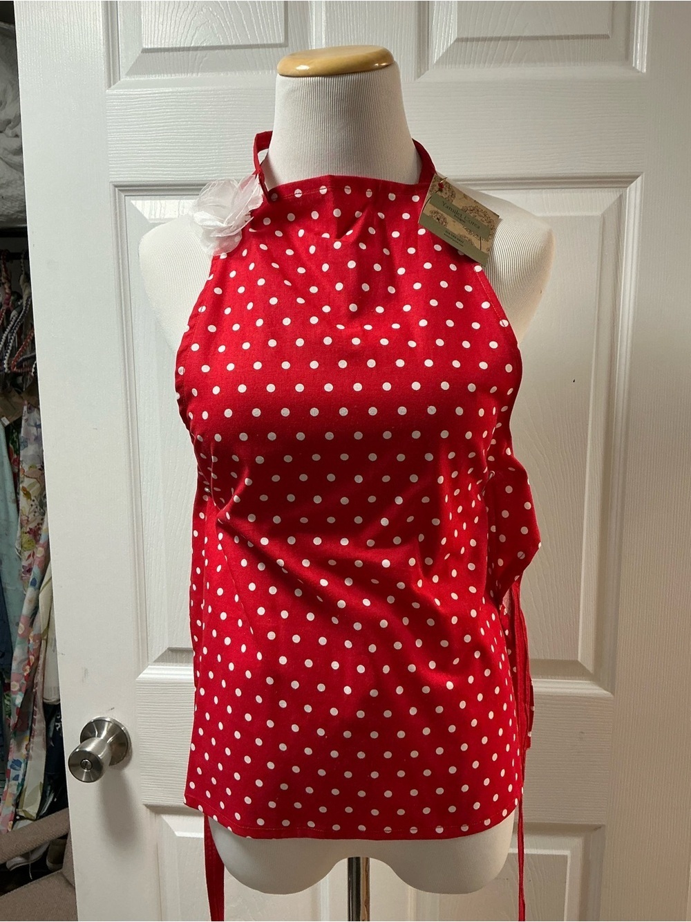 2008 - Red Polka Dot Kitchen Apron - Classic Halter Style - Picture 2 of 3